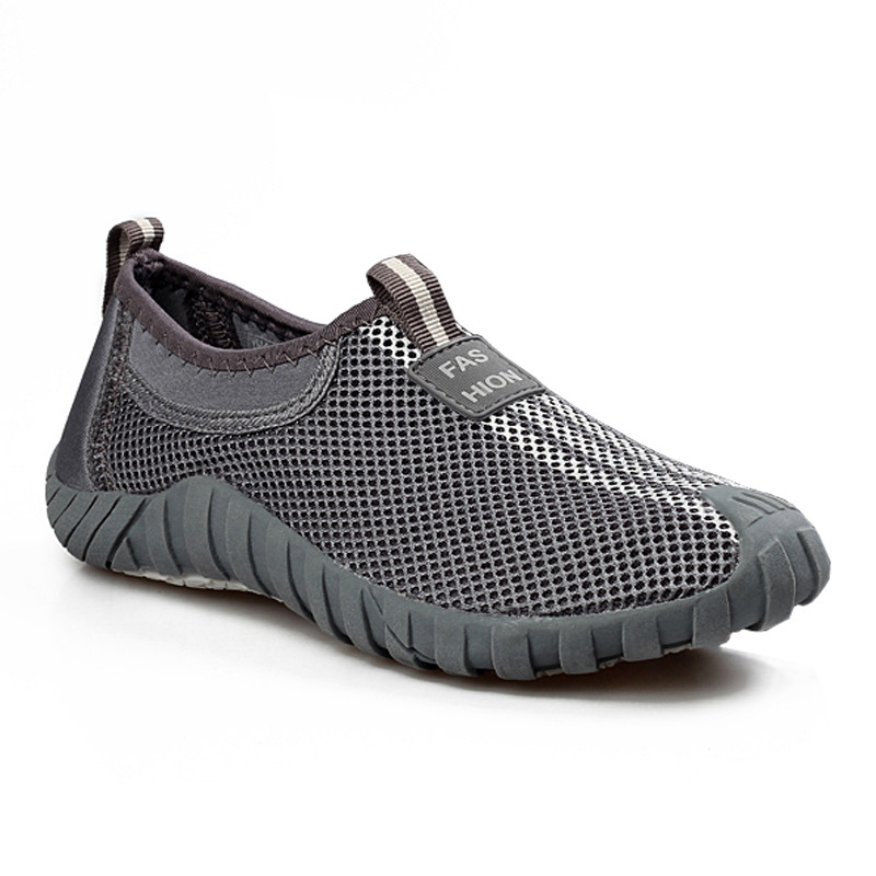 comfortable slip on tennis shoes